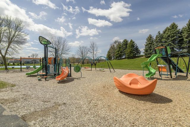 N108W15563 Bel Aire LANE, Germantown, WI 53022