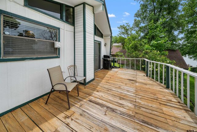 227 County Road 2268, Mineola, TX 75773