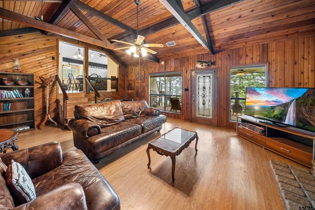 227 County Road 2268, Mineola, TX 75773