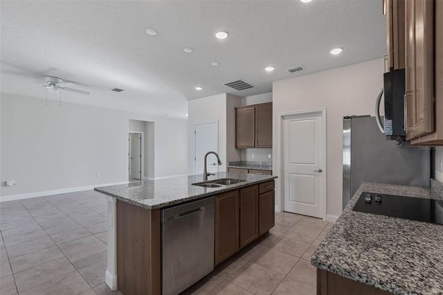 32 FERNON LANE, Palm Coast, FL 32137