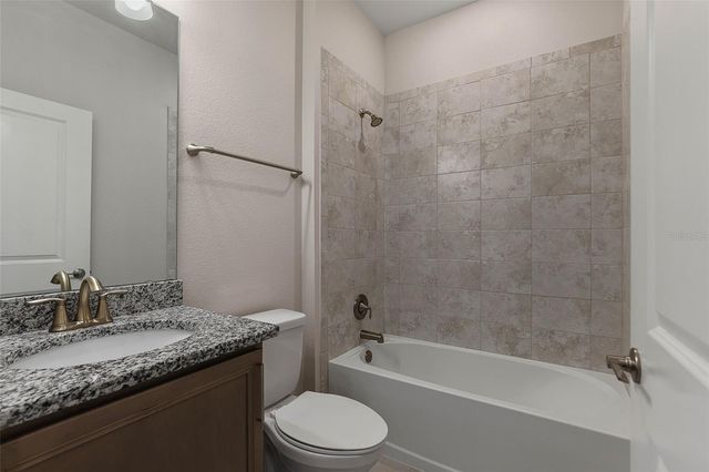 32 FERNON LANE, Palm Coast, FL 32137