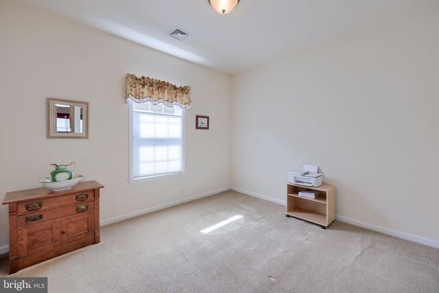 1444 EMERSON DR, Mount Joy, PA 17552