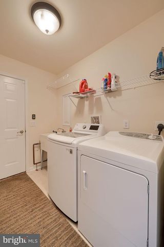 1444 EMERSON DR, Mount Joy, PA 17552