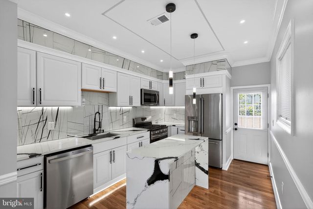 5421 KINGSESSING AVE, Philadelphia, PA 19143