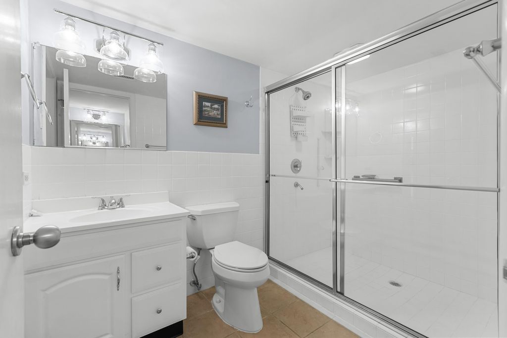 Image 16 of property listing at 2905 Atrium Villa Drive 2905, Seabrook Island, SC 29455