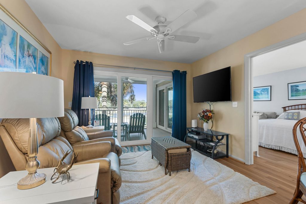 Image 7 of property listing at 2905 Atrium Villa Drive 2905, Seabrook Island, SC 29455