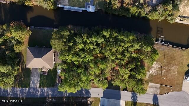 3526 Lumahai Place, Diamondhead, MS 39525