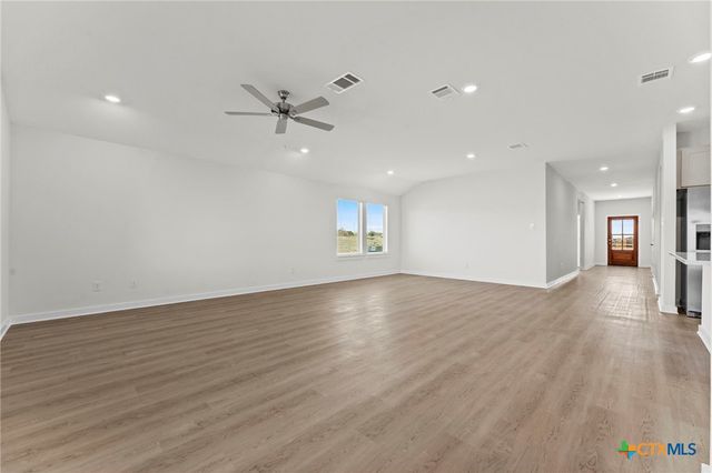 111 Falling Star Circle, San Marcos, TX 78666