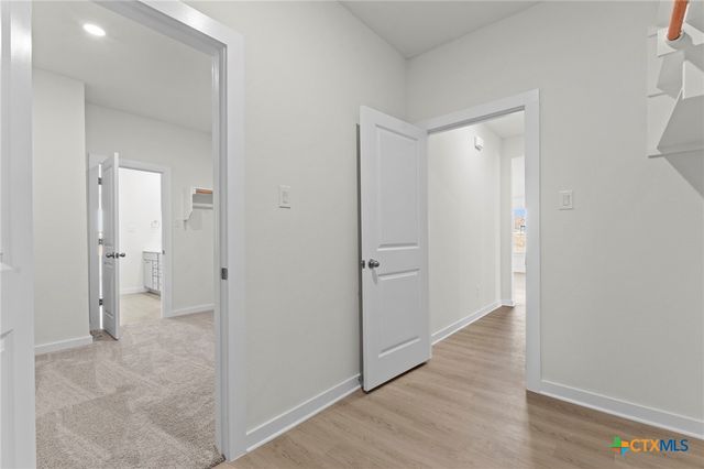 111 Falling Star Circle, San Marcos, TX 78666