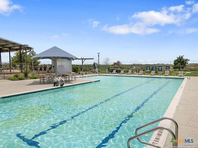 111 Falling Star Circle, San Marcos, TX 78666