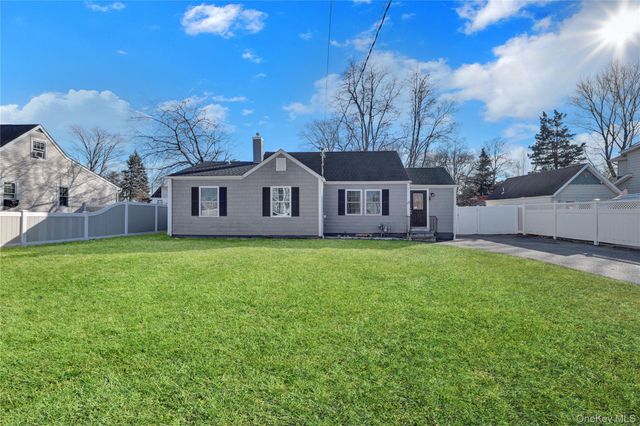 13 Dietz Street, Central Islip, NY 11722