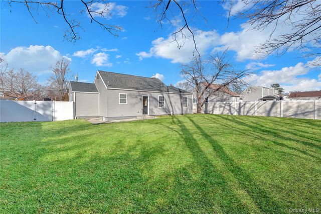 13 Dietz Street, Central Islip, NY 11722