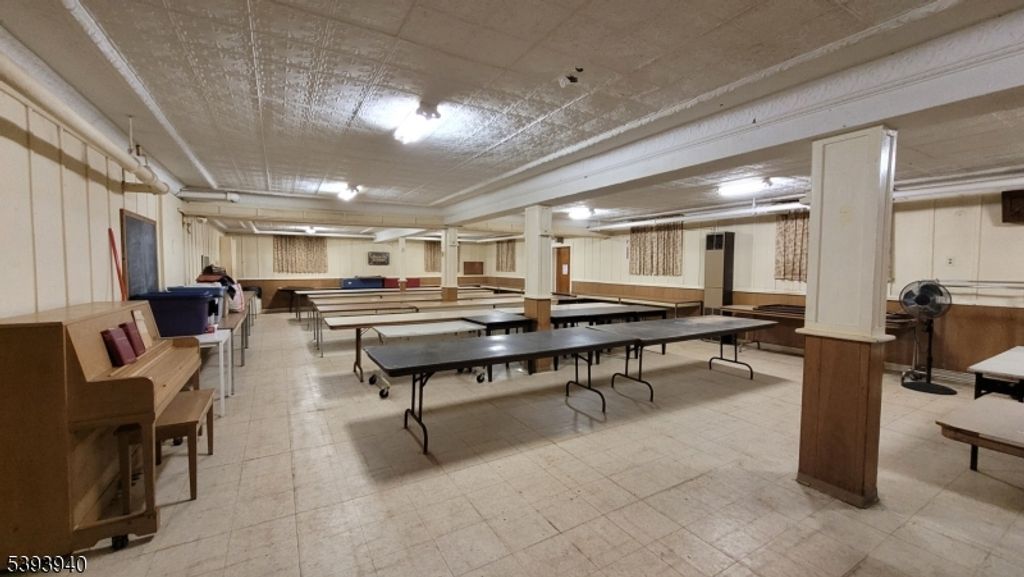 221 Spring St, Paterson City, NJ 07503 — photo 5