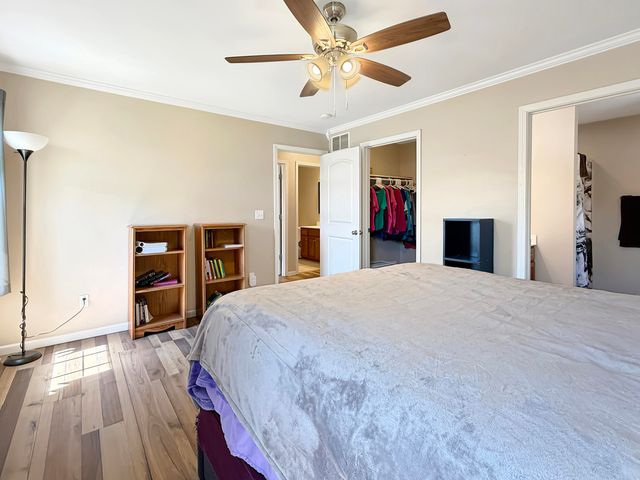 155 RIEF CT A, Holts Summit, MO 65043