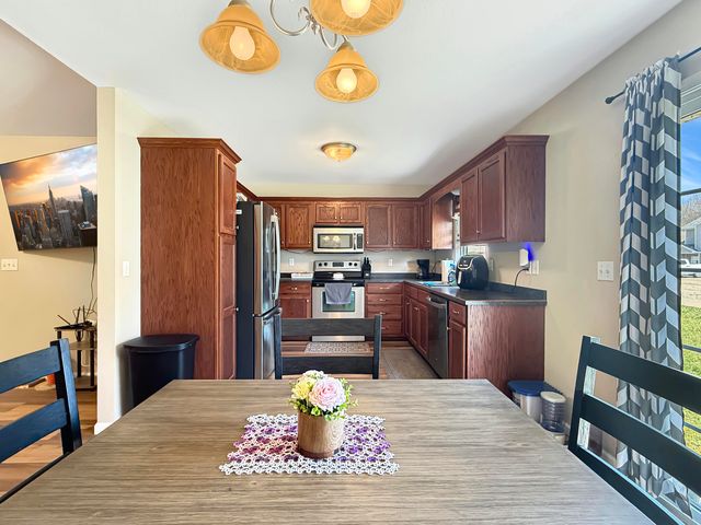 155 RIEF CT A, Holts Summit, MO 65043