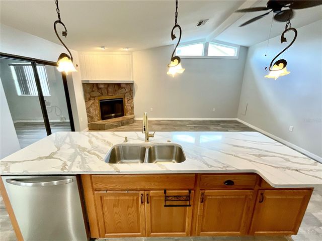 2991 VALENCIA LANE E, Palm Harbor, FL 34684