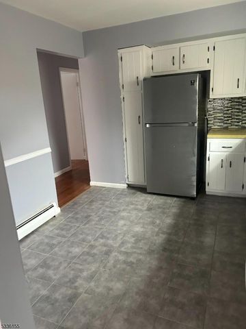 32 Union Pl, Irvington Twp., NJ 07111