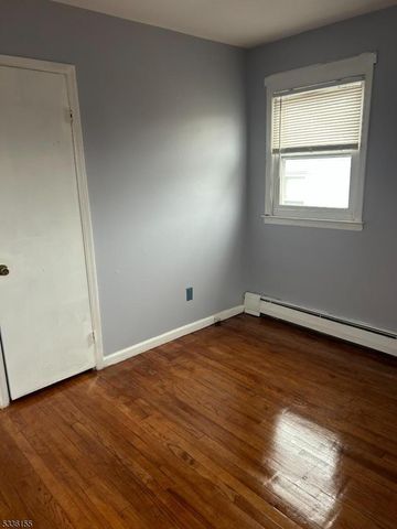 32 Union Pl, Irvington Twp., NJ 07111
