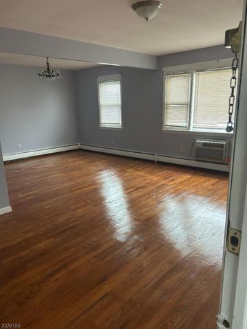 32 Union Pl, Irvington Twp., NJ 07111