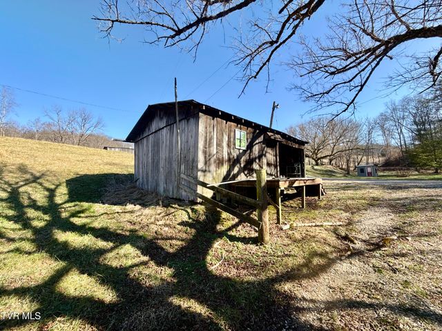 219 Ridge Road, Eidson, TN 37731