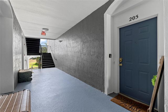 8103 COCONUT PALM WAY 205, Kissimmee, FL 34747