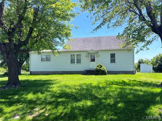 1360 Saint Peters Cottleville, Cottleville, MO 63376