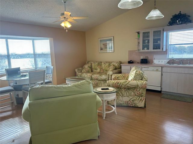 2221 NORWEGIAN DRIVE 61, Clearwater, FL 33763