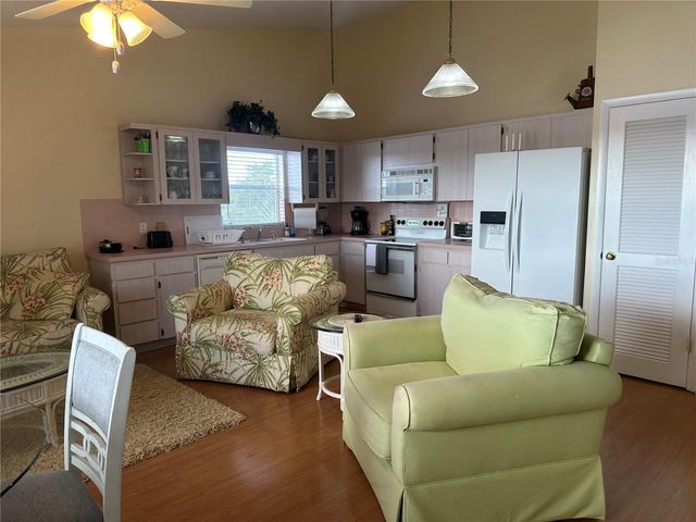 2221 NORWEGIAN DRIVE 61, Clearwater, FL 33763