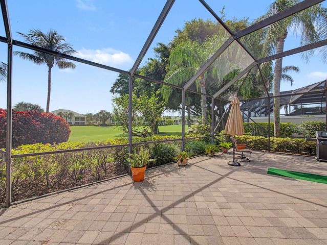 121 ORCHID CAY Drive, Palm Beach Gardens, FL 33418