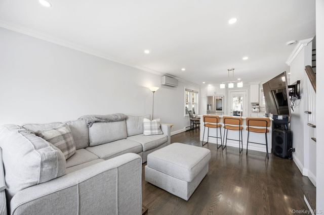 750 Swinton Avenue, Bronx, NY 10465