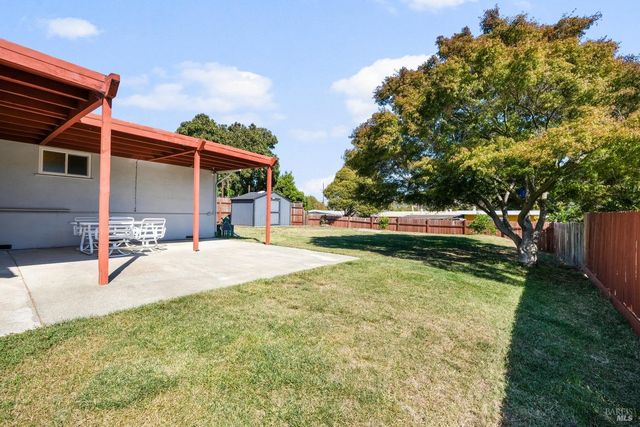 10 Flamingo Ct, American Canyon, CA 94503