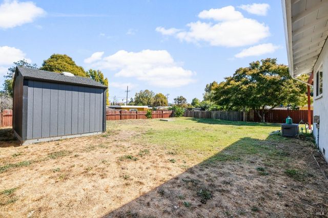 10 Flamingo Ct, American Canyon, CA 94503