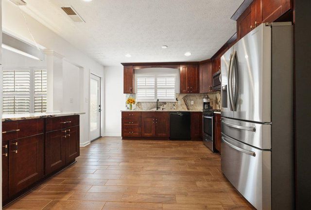 2360 Ashton Drive, Roswell, GA 30076