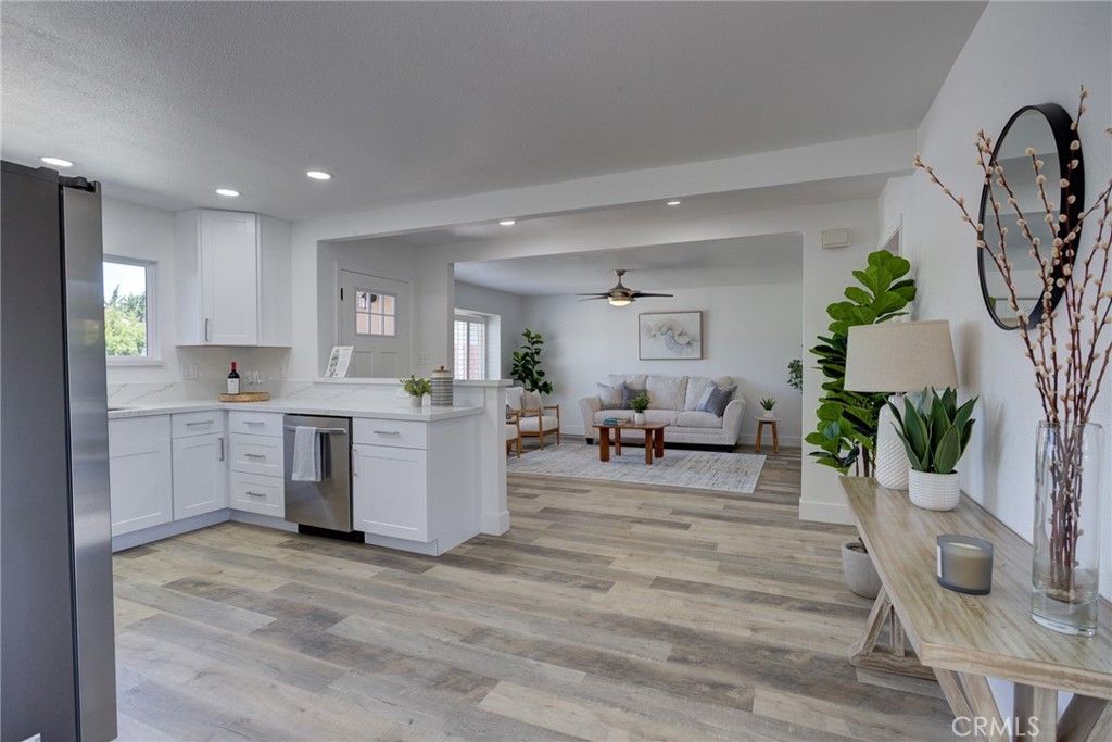 Image 16 of property listing at 3145 Calle Jazmin, San Luis Obispo, CA 93401