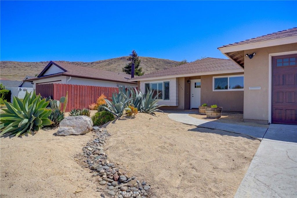 Image 2 of property listing at 3145 Calle Jazmin, San Luis Obispo, CA 93401