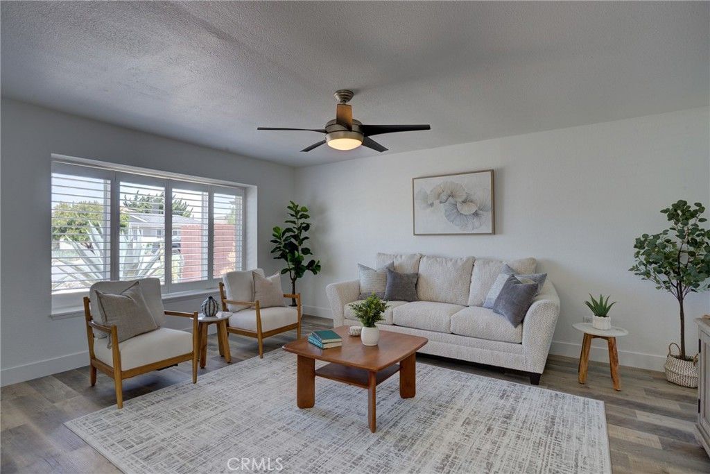 Image 5 of property listing at 3145 Calle Jazmin, San Luis Obispo, CA 93401