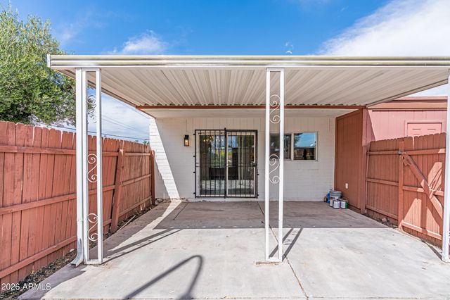 4662 W KRALL Street, Glendale, AZ 85301