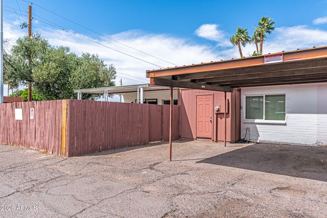 4662 W KRALL Street, Glendale, AZ 85301