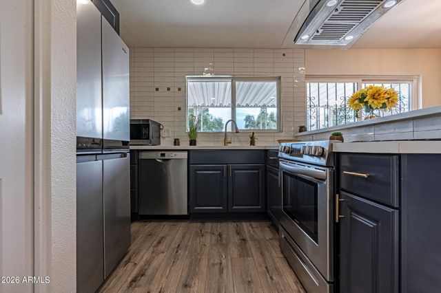 4662 W KRALL Street, Glendale, AZ 85301