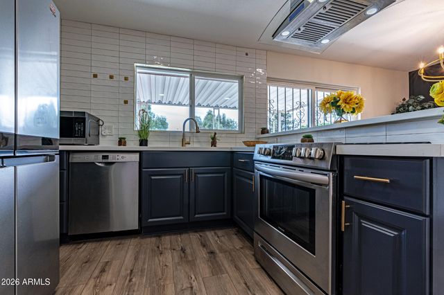 4662 W KRALL Street, Glendale, AZ 85301