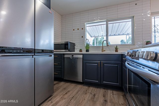 4662 W KRALL Street, Glendale, AZ 85301