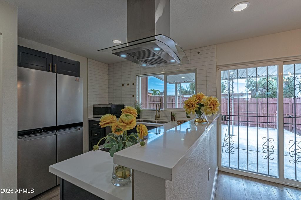 4662 W KRALL Street, Glendale, AZ 85301