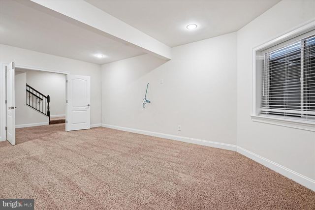 6647 TACK HOUSE TRL TRL, Centreville, VA 20120