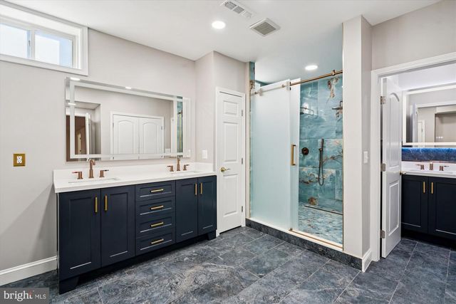 6647 TACK HOUSE TRL TRL, Centreville, VA 20120