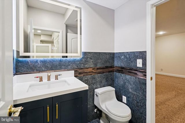 6647 TACK HOUSE TRL TRL, Centreville, VA 20120