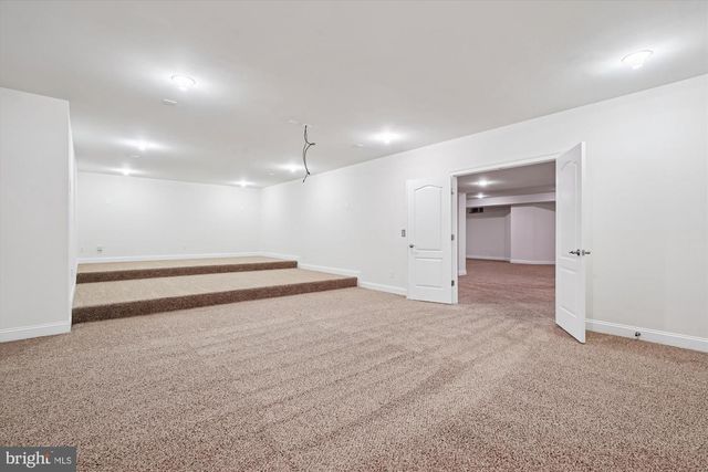 6647 TACK HOUSE TRL TRL, Centreville, VA 20120