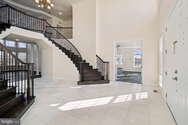 6647 TACK HOUSE TRL TRL, Centreville, VA 20120