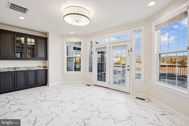 6647 TACK HOUSE TRL TRL, Centreville, VA 20120