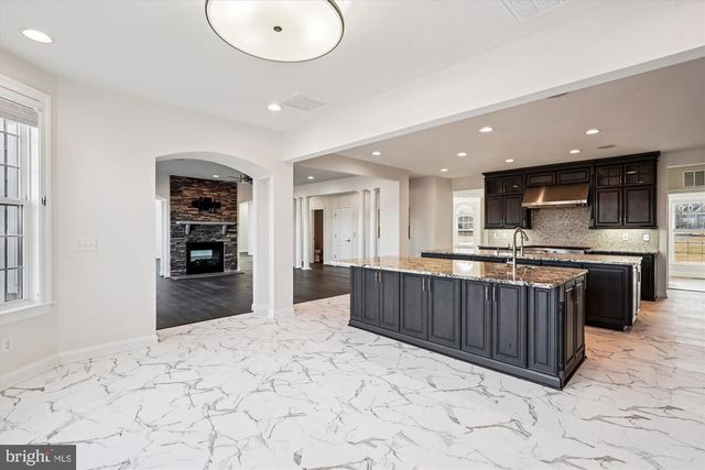 6647 TACK HOUSE TRL TRL, Centreville, VA 20120