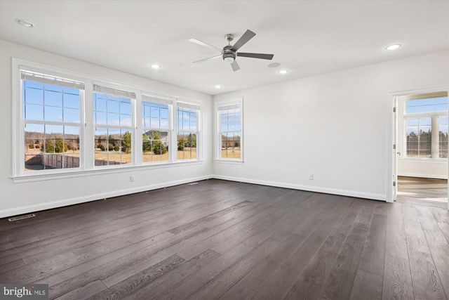 6647 TACK HOUSE TRL TRL, Centreville, VA 20120